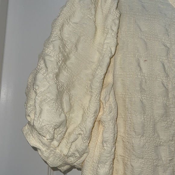 Pieces Mariah puff sleeve smock dress in yellow size Medium. - Picture 6 of 10